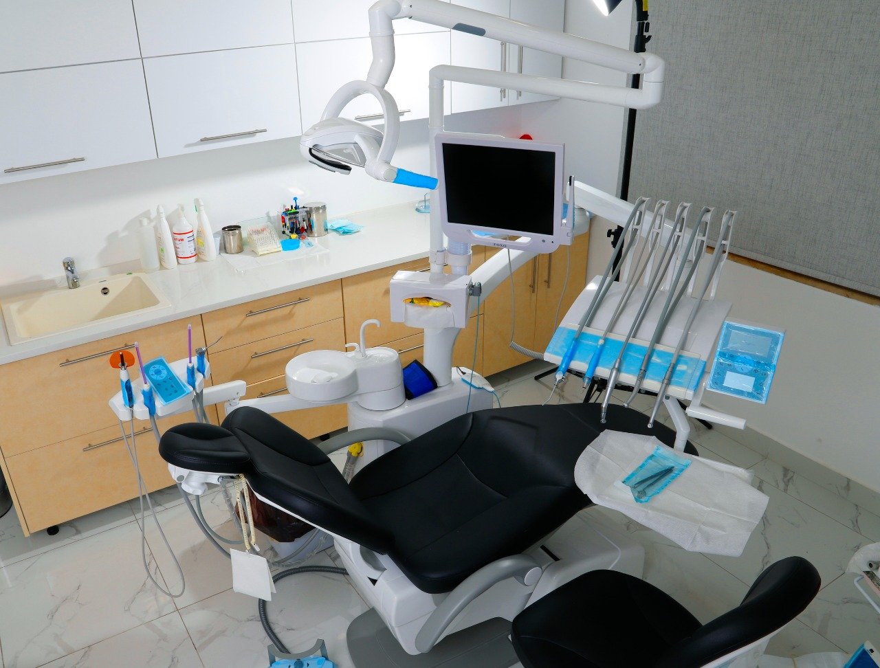 dentist near me, dental clinic in amman